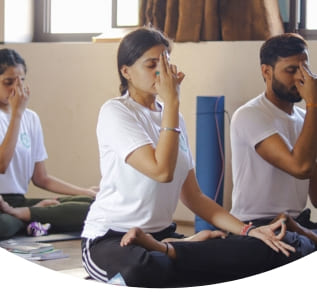 best yoga teacher trainingin rishikesh