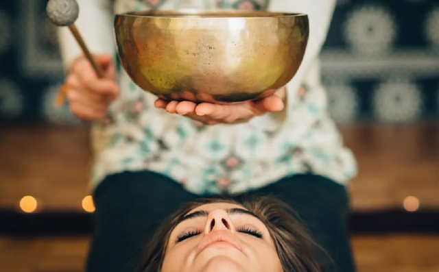 Sound healing class in Rishikesh 