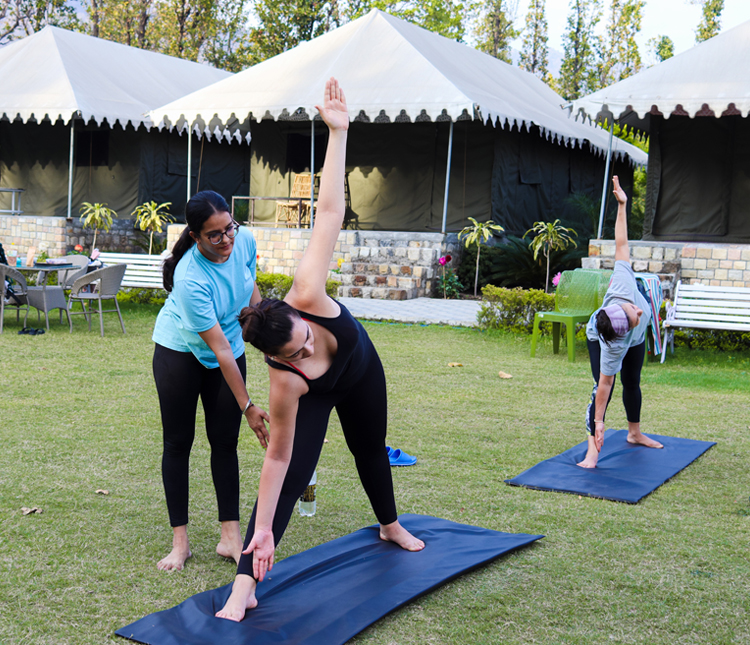 Join Our 3, 5 & 7 Days Yoga Retreat in Rishikesh, India